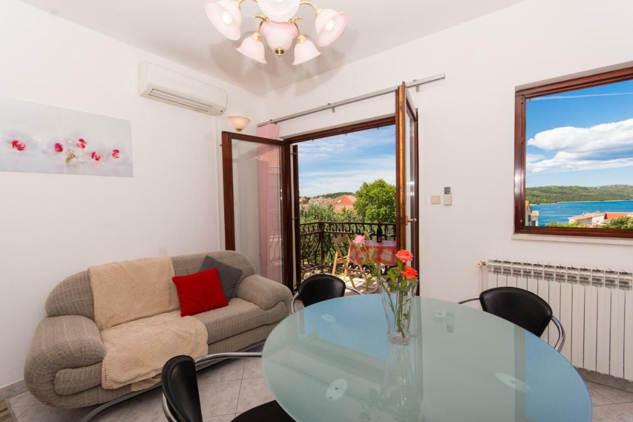 טרוגיר Apartman Mina מראה חיצוני תמונה